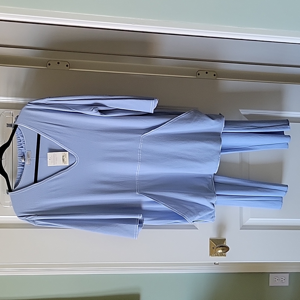 Woman's pant and top. Fatigues periwinkle with white stitching. Kangaroo pockets